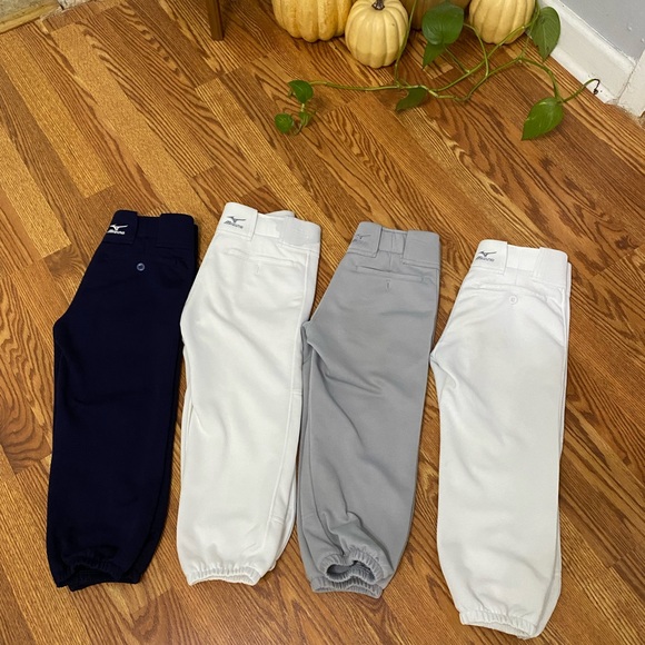 Mizuno Girls' Belted padded Softball Pants bundle lot of 4 pants size YL - Picture 1 of 16